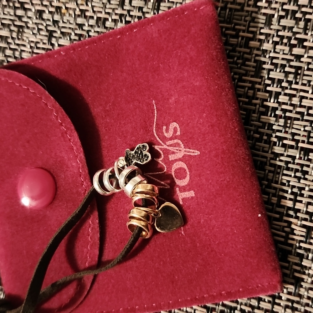 TOUS Pendants